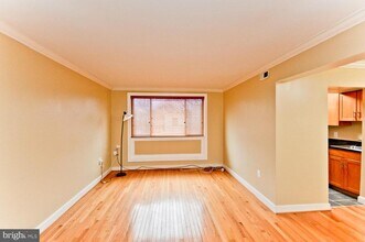 2838 Hartford St SE-Unit -203 in Washington, DC - Building Photo - Building Photo