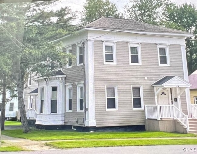 property at 44 Bridge St