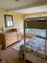 37 Knowles Dr in Barrington, NH - Foto de edificio - Building Photo