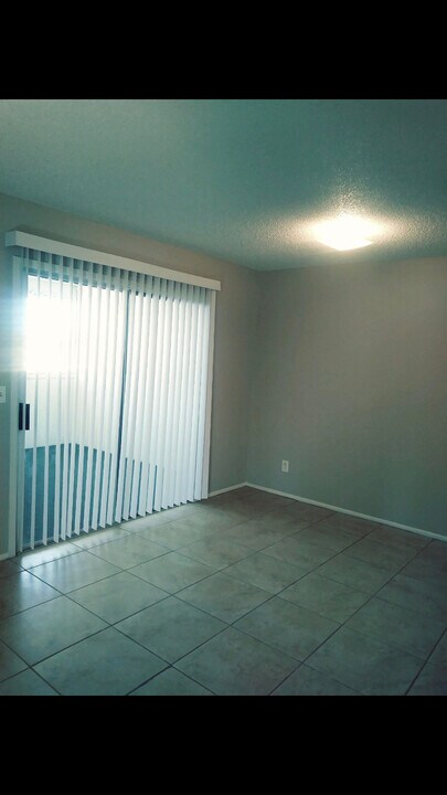 132 E Ingram St in Mesa, AZ - Building Photo