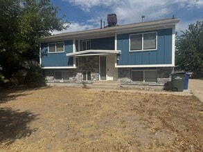 4179 Whipoorwhil St in West Valley City, UT - Building Photo - Building Photo