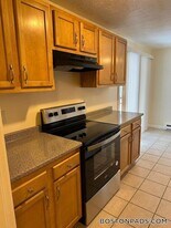 2 Vista Ln, Unit 3 in Spencer, MA - Building Photo