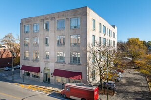 Reverend Daniel Alvarez Apartments in Chicago, IL - Building Photo
