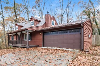 5916 S Quail Dr in Douglasville, GA - Building Photo - Building Photo