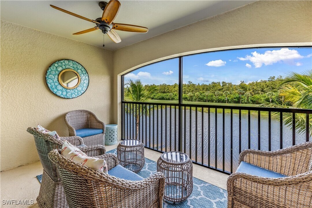 28003 Bridgetown Ct in Bonita Springs, FL - Building Photo