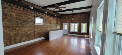 318 Dinwiddie St in Portsmouth, VA - Building Photo - Building Photo