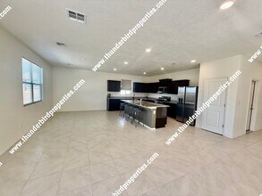 2529 Camino Plata Loop NE in Rio Rancho, NM - Building Photo - Building Photo