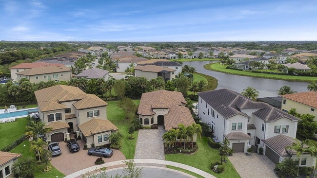 9931 Bozzano Dr in Delray Beach, FL - Building Photo - Building Photo