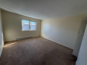 740 Central St in Leominster, MA - Building Photo - Building Photo