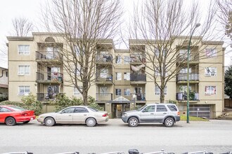 Adanac Towers in Vancouver, BC - Building Photo - Building Photo
