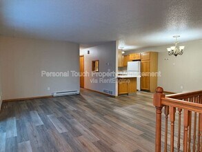 2736-33 1/2 33 1/2 Ave S in Fargo, ND - Building Photo - Building Photo