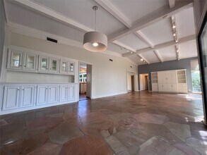12502 Taylorcrest Rd in Houston, TX - Building Photo - Building Photo