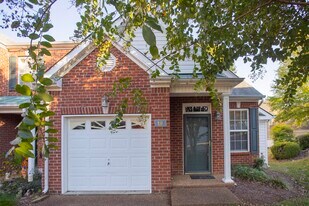 19 Fawn Creek Pass in Nashville, TN - Building Photo