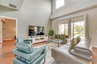 441 Balmoral Dr in Davenport, FL - Foto de edificio - Building Photo