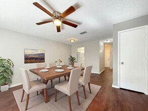 425 SW Thomas St in Burleson, TX - Building Photo - Building Photo