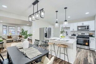 1221 Glenwood Ave in Baltimore, MD - Building Photo