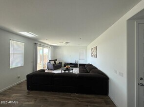 8259 E Petunia Ave in Mesa, AZ - Building Photo - Building Photo