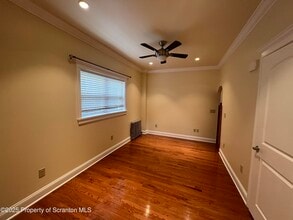 956 Meade Ave in Scranton, PA - Building Photo - Building Photo