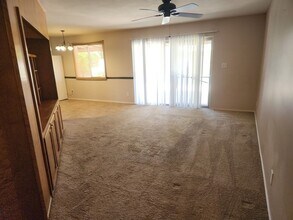 4330 W Royal Palm Rd in Glendale, AZ - Building Photo - Building Photo