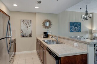 5002 S Sandestin Blvd in Destin, FL - Building Photo - Building Photo