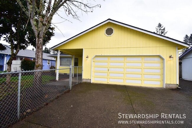 5051 Forsythia St in Springfield, OR - Building Photo - Building Photo