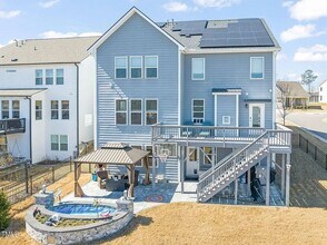 6633 Penfield St in Wake Forest, NC - Foto de edificio - Building Photo