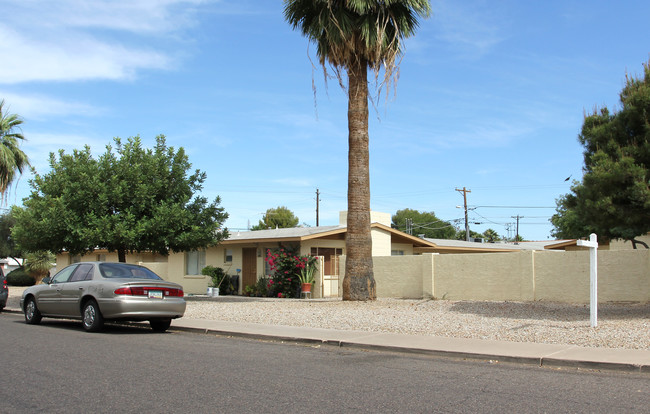 Glenrosa Apartments in Phoenix, AZ - Building Photo - Building Photo