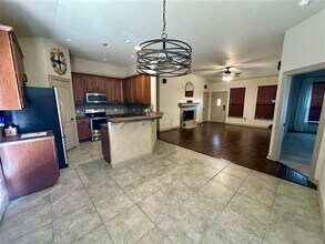 15105 Cavalier Canyon Dr in Lakeway, TX - Building Photo - Building Photo