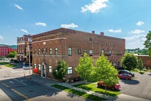 257 Washington St in Binghamton, NY - Building Photo