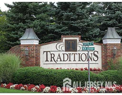 property at 912 Del Negro Ct