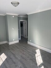 116 Maple Ave, Unit #2 in Scarborough, ME - Building Photo - Building Photo