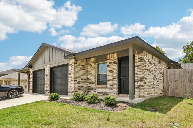 The Laramie at Indian Trail in Harker Heights, TX - Building Photo - Building Photo