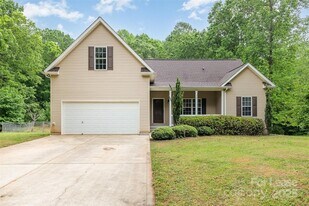 113 Grafton Pl in Troutman, NC - Building Photo