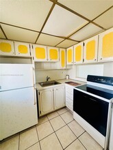 2980 Point E Dr in Aventura, FL - Building Photo - Building Photo