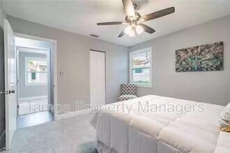 5408 5th Ave N in St. Petersburg, FL - Building Photo - Building Photo