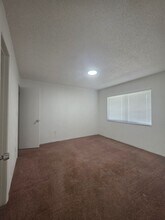 1832 S Clyde Morris Blvd-Unit -1832-47 in Daytona Beach, FL - Building Photo - Building Photo