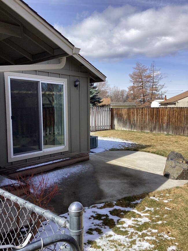 1335-1335 NE Del Norte Ave in Prineville, OR - Building Photo - Building Photo