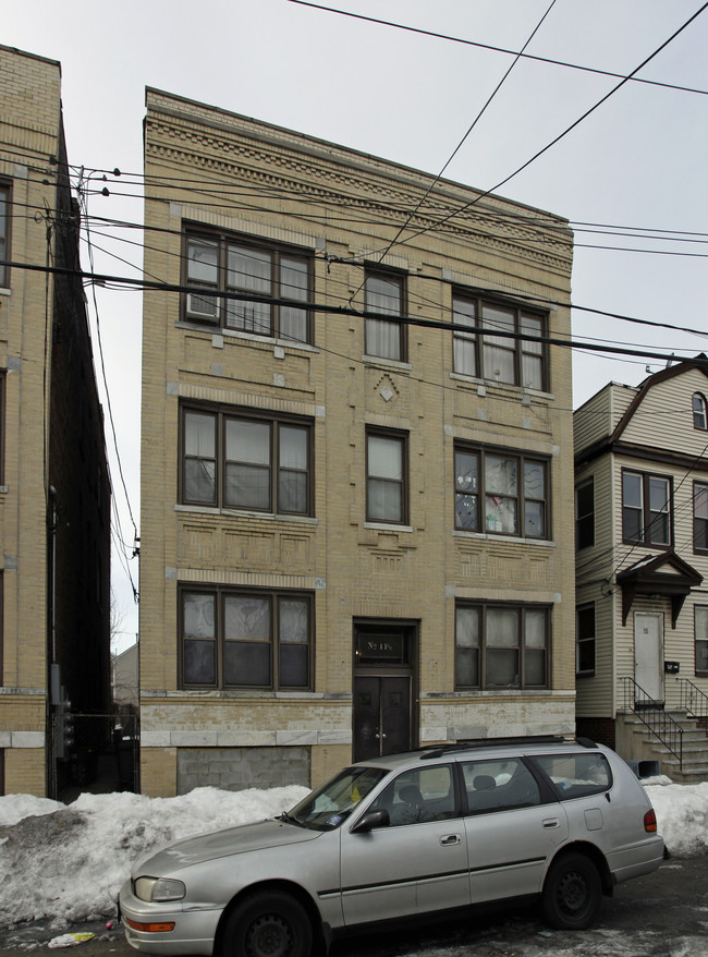 11.5 Grant Ave in Jersey City, NJ - Building Photo - Building Photo