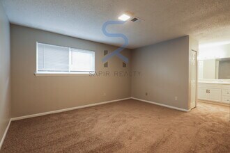 2041 Oak Park Ln in Decatur, GA - Building Photo - Building Photo