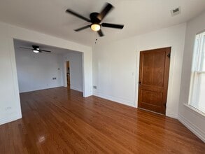 4129 W School St in Chicago, IL - Building Photo - Building Photo