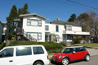 2015-2021 Vine St in Berkeley, CA - Building Photo - Building Photo