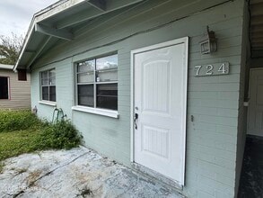 724 Greenway Pl in Daytona Beach, FL - Building Photo - Building Photo