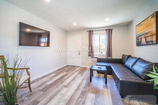 4237 Swift Ave in San Diego, CA - Building Photo
