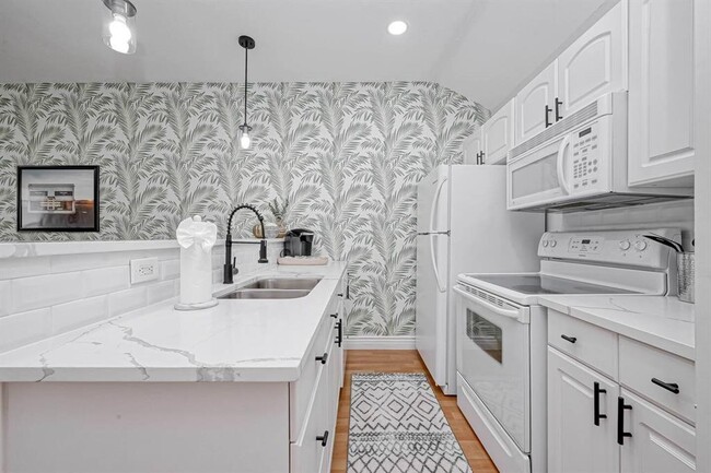 property at 1352 Dorothy St