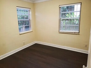 3191 Day Ave in Miami, FL - Building Photo - Building Photo