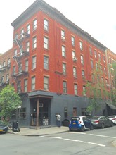 29 Bedford St in New York, NY - Building Photo - Other