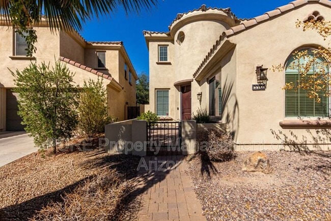 property at 3311 S Sunland Dr
