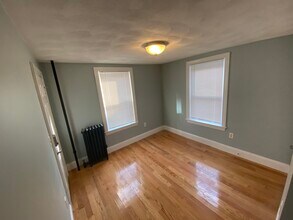 309 Highland Ave, Unit A in Somerville, MA - Foto de edificio - Building Photo