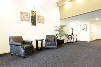 Stevenson Terrace Apartments in Philadelphia, PA - Foto de edificio - Interior Photo