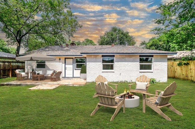 property at 11527 Raven View Dr
